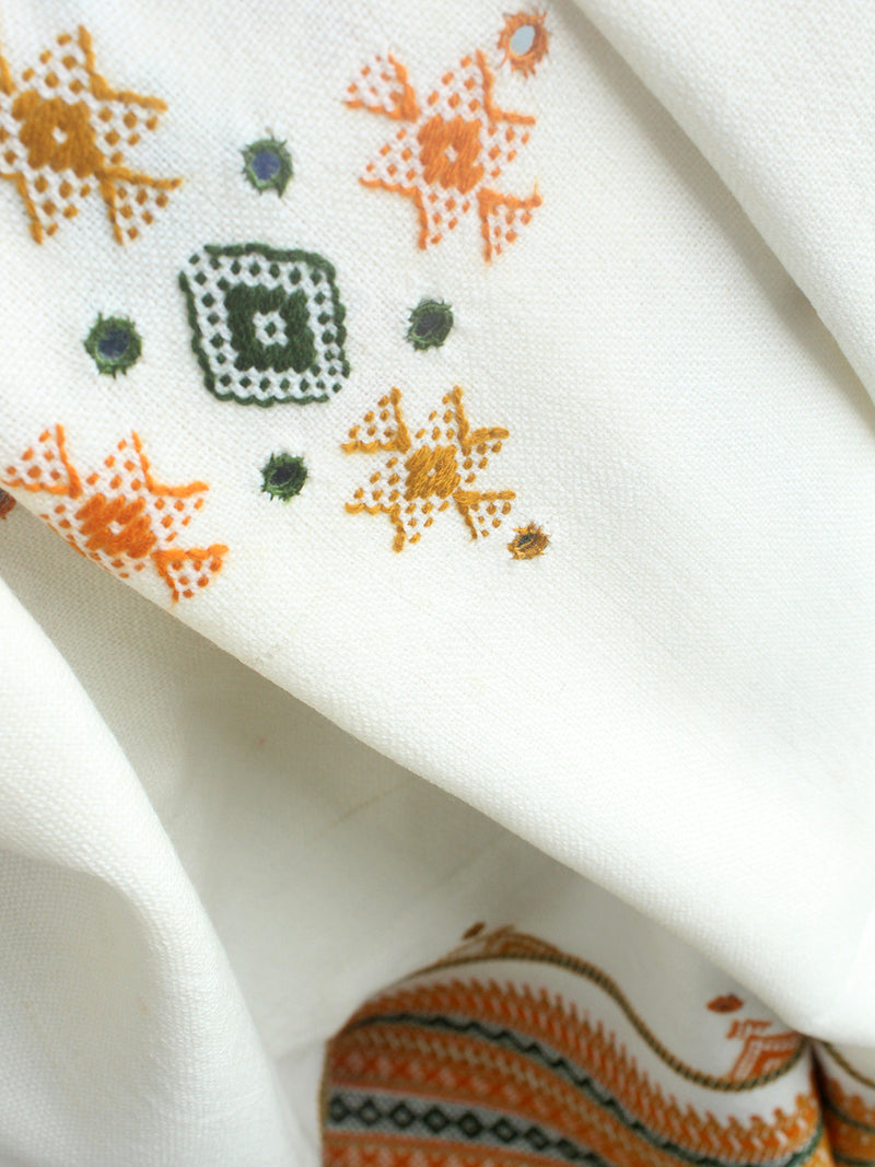 Off-White Bhujodi Handloom Acrylic Wool Shawl