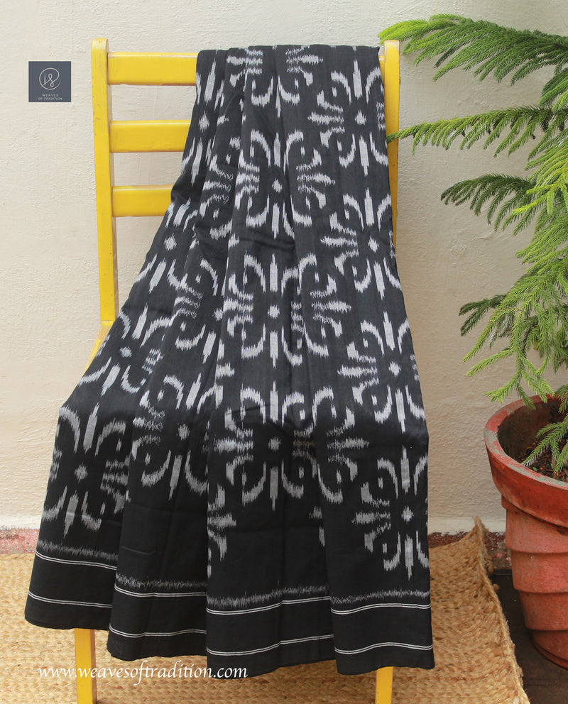 Black Pochampally Ikkat Handloom Cotton Saree